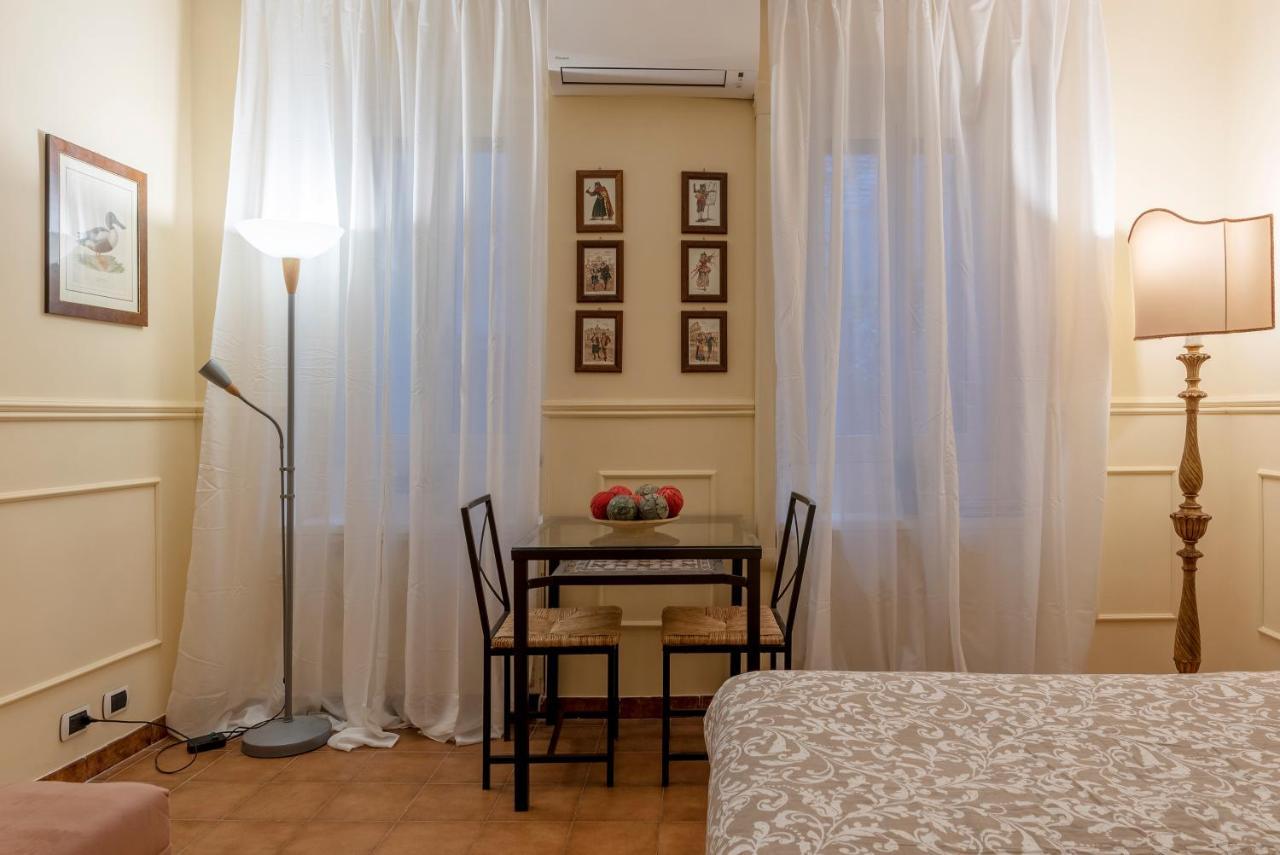Piazza Navona&Pantheon Central Apartment Roma Esterno foto